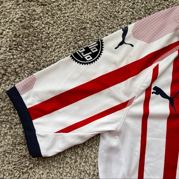PUMA CHIVAS HOME SHIRT MENS FUTBOL SOCCER JERSEY GUADALAJARA SIZE SMALL RED WHIT